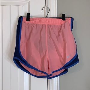 S Pink/navy Nike Shorts